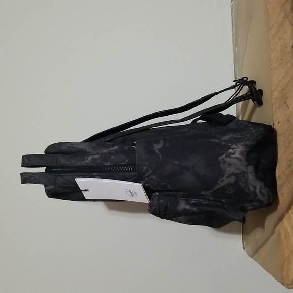 NEW! Herschel Nova Mid-Volume Zip Backpack NWT - Picture 5 of 12